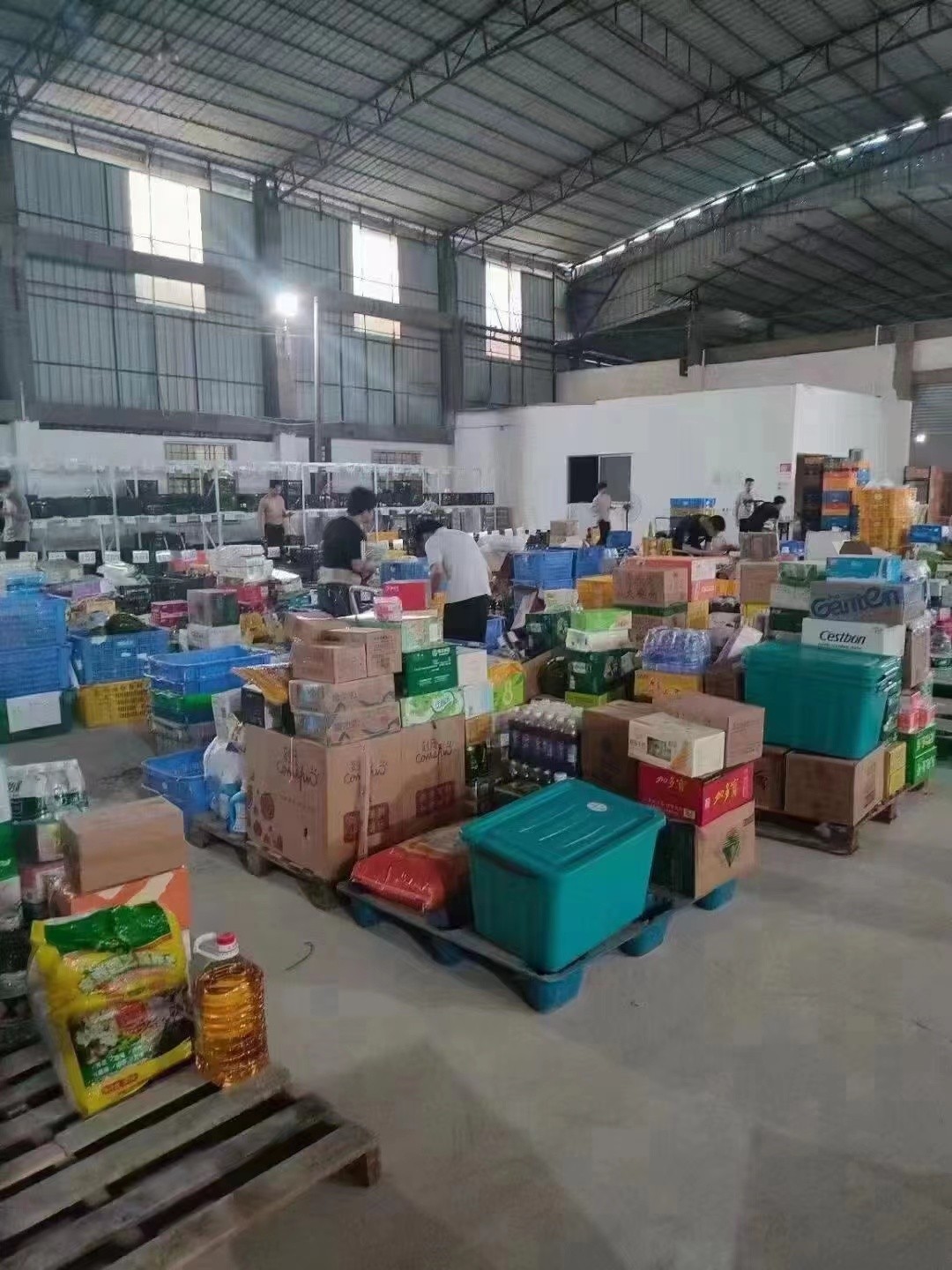仓库场地